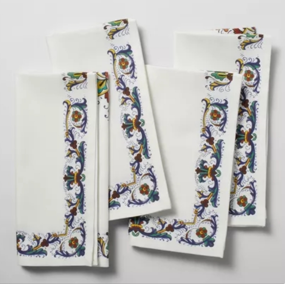 Sur La Table Deruta Napkins, Set of 4, Retail Price $59.95 USD, Size 20"×20"